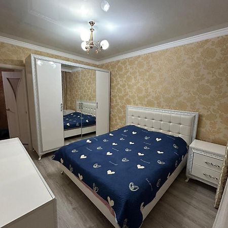 Уютная Квартира Комфорт Класса143 Promyshlennyy Exteriör bild