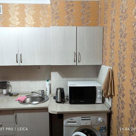 Уютная Квартира Комфорт Класса143 Promyshlennyy Exteriör bild