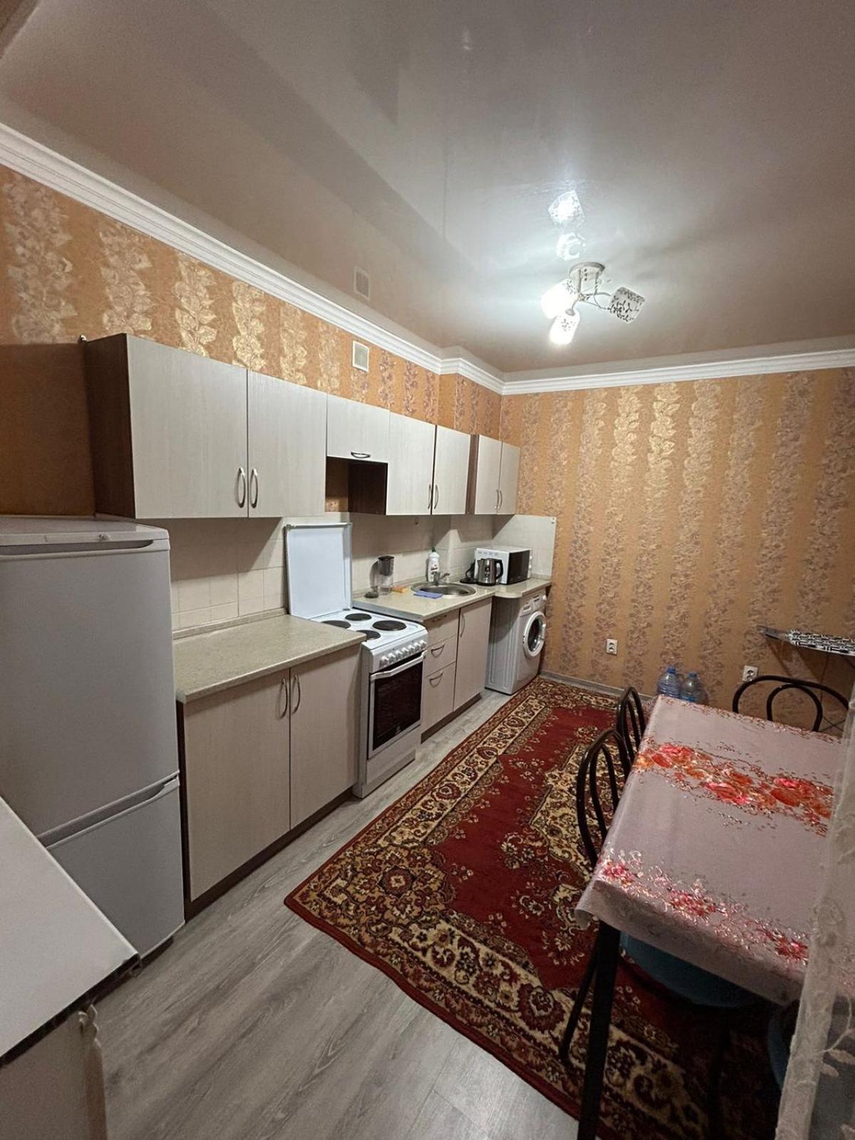 Уютная Квартира Комфорт Класса143 Promyshlennyy Exteriör bild