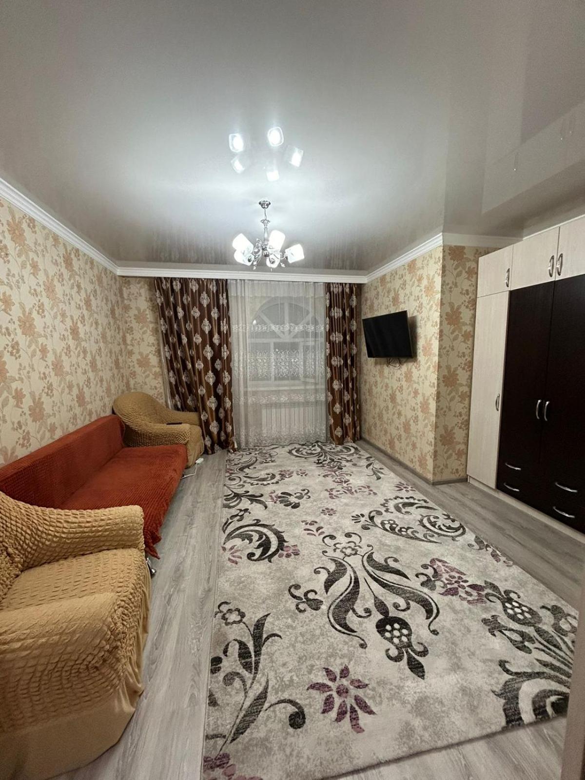 Уютная Квартира Комфорт Класса143 Promyshlennyy Exteriör bild