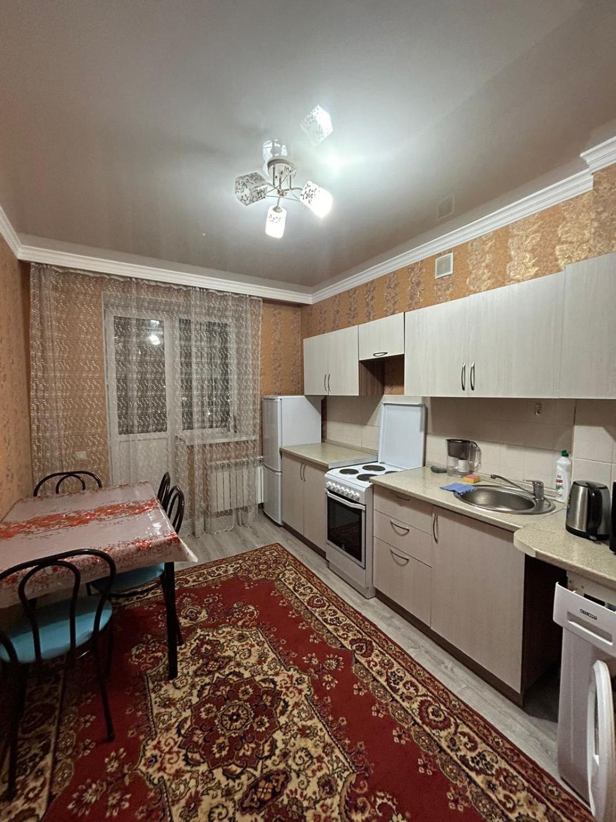 Уютная Квартира Комфорт Класса143 Promyshlennyy Exteriör bild